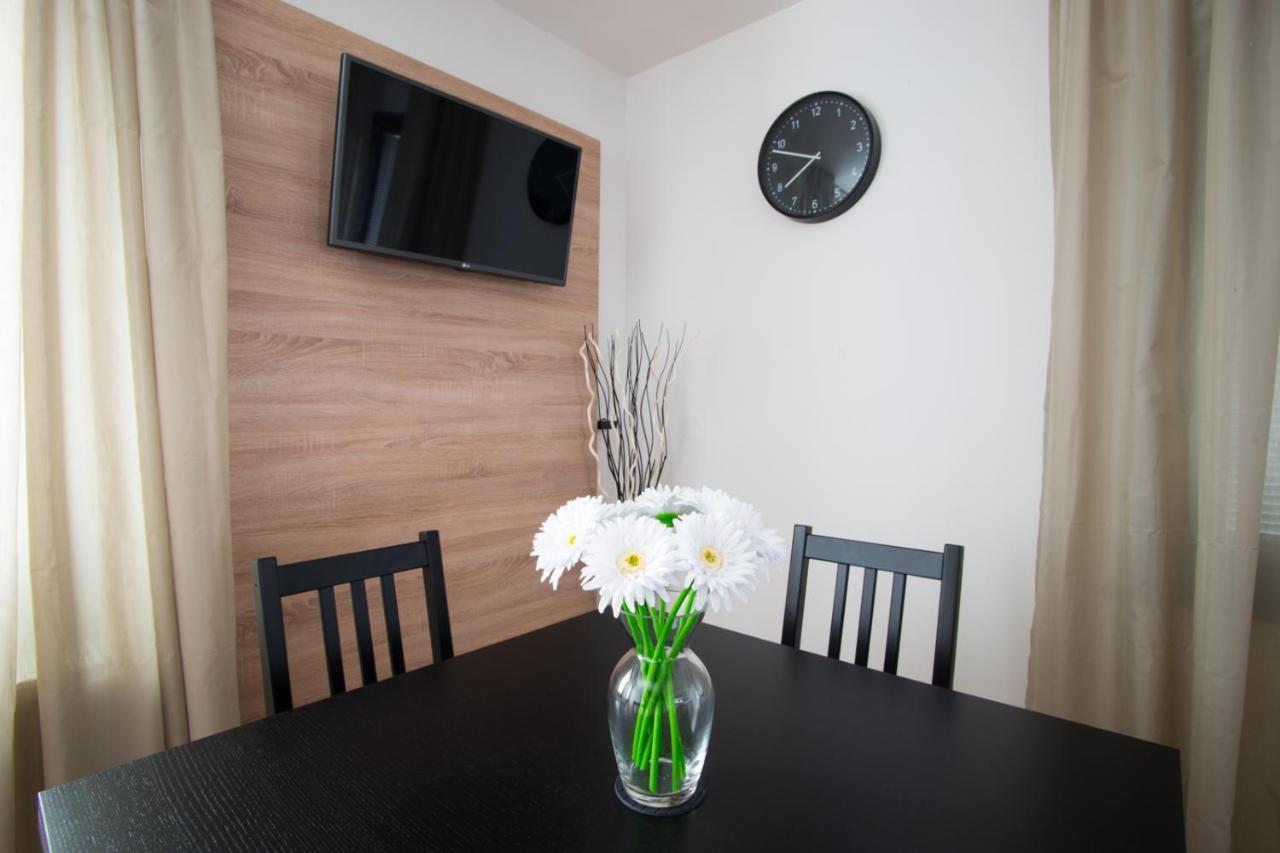 Apartment Beautiful Lake View ブレッド エクステリア 写真